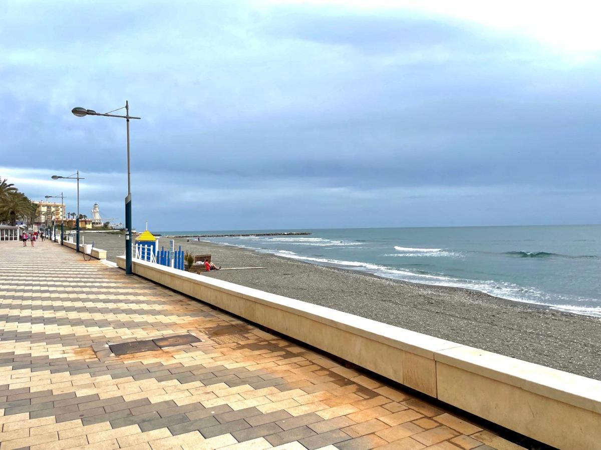 Modern Apartment Steps From The Beach Torrox Exterior photo